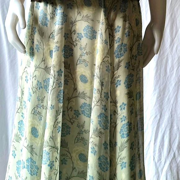 Vintage Eddie Bauer Full Floral Skirt Size 10 - Picture 2 of 9